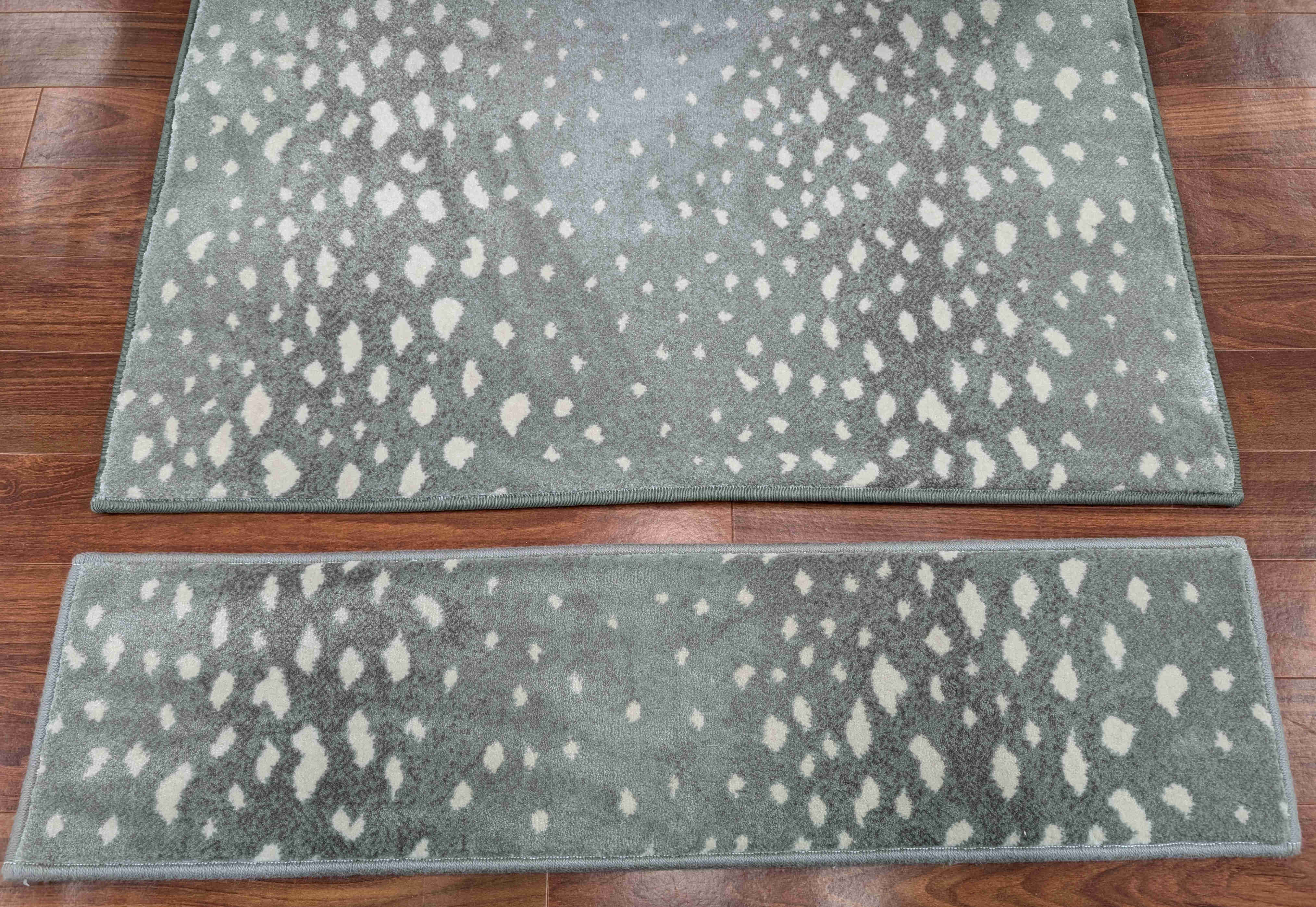 Prestige Mills Premium Carpet Stair Treads Deerfield Animal Print Grey Stair Treads 36in x 9in Smoke Set of 14