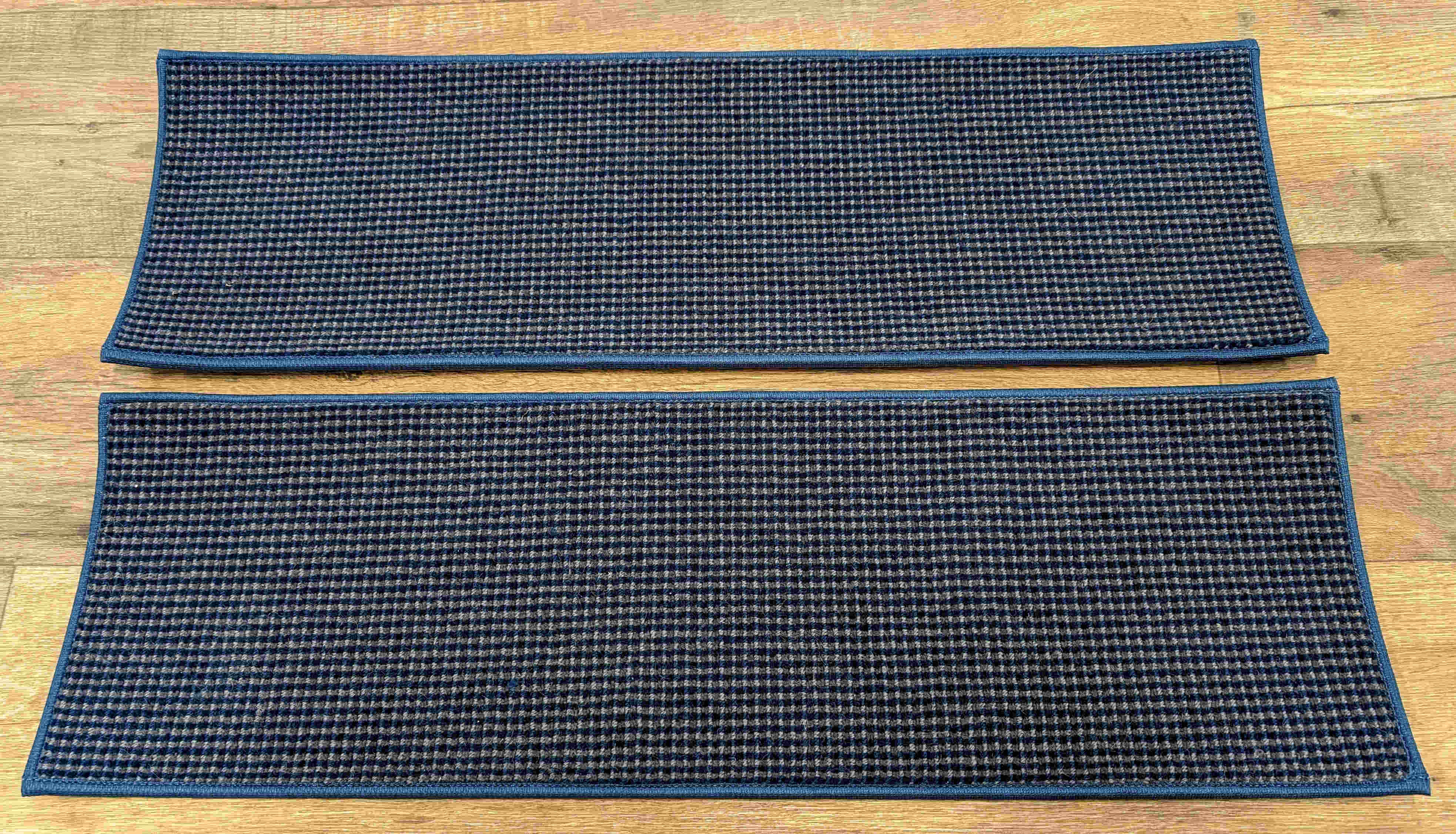 Premium Carpet Stair Treads Navy Stair Treads 27in x 9in Set of 13 Pcs Wool w/ Landing Rug