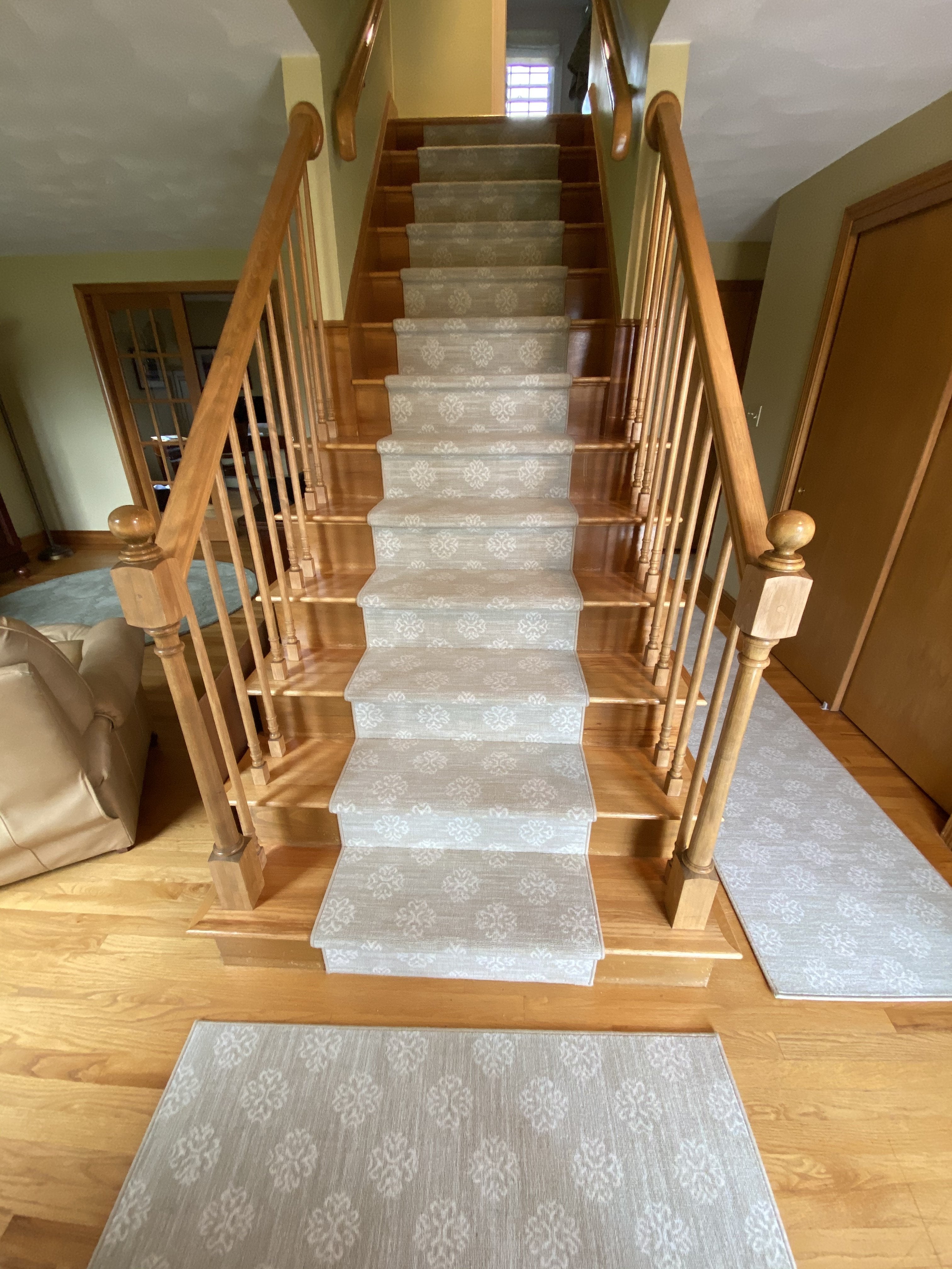 http://rugdepothome.com/cdn/shop/products/nourison-stair-runners-stylepoint-mandarin-h3003-ashen-rugs-and-stair-runners-by-hagaman-15334051479615.jpg?v=1599410825