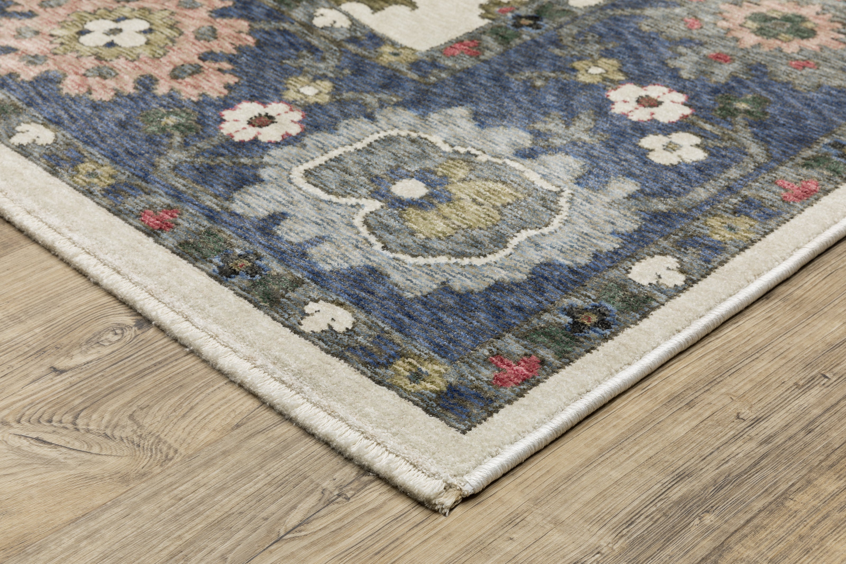 Oriental Weavers Area Rugs Hastings Area Rugs HA01e Ivory/Blue in Many Sizes