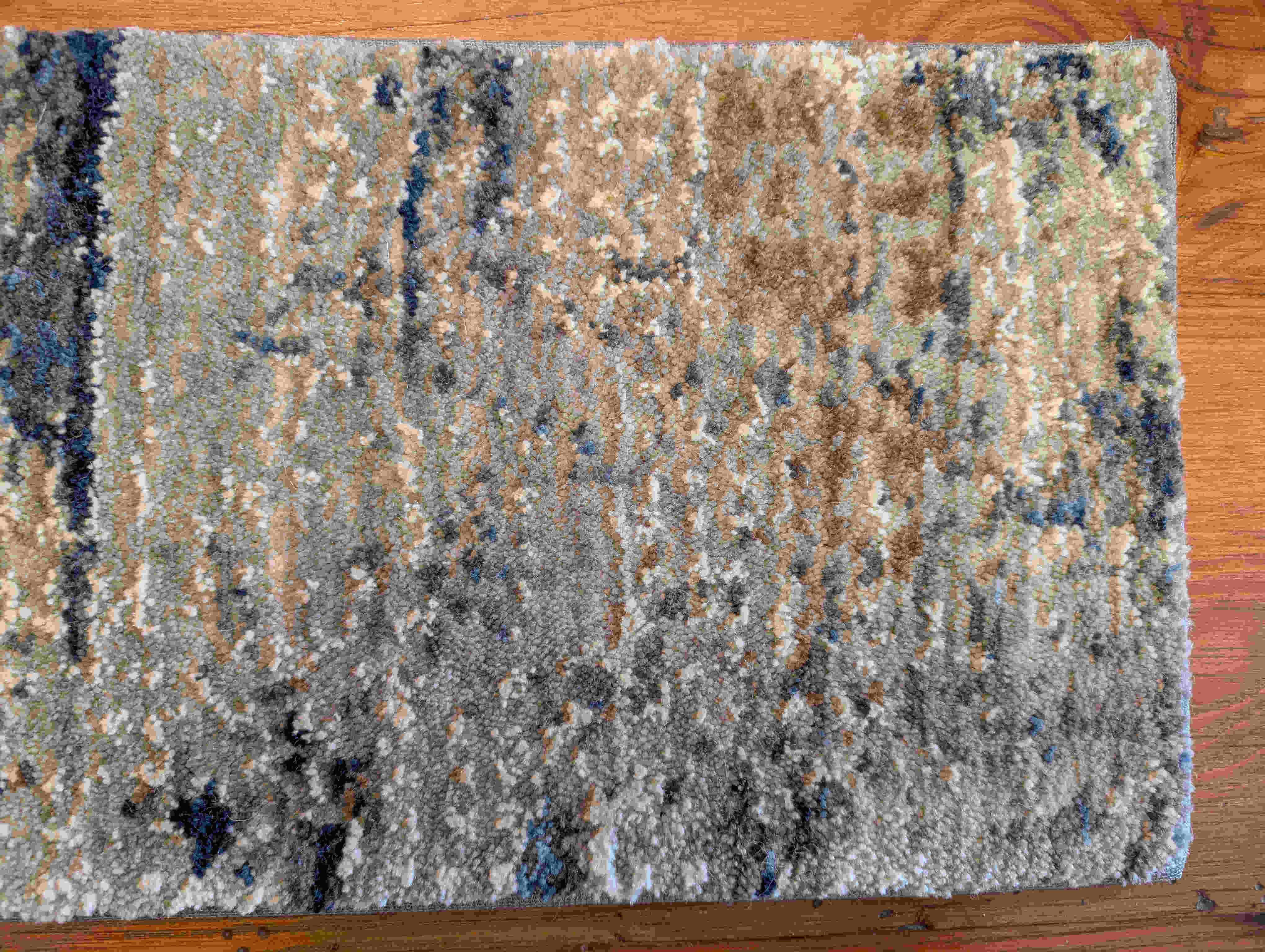 Moderna Ankara-731 Stair Treads with Matching Rugs and Runners