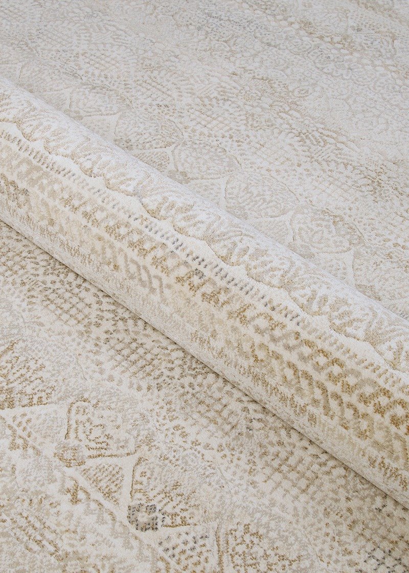 Couristan Area Rugs Easton Area Rugs 6822-6575 Ivory in 43 Sizes and Unique Shapes