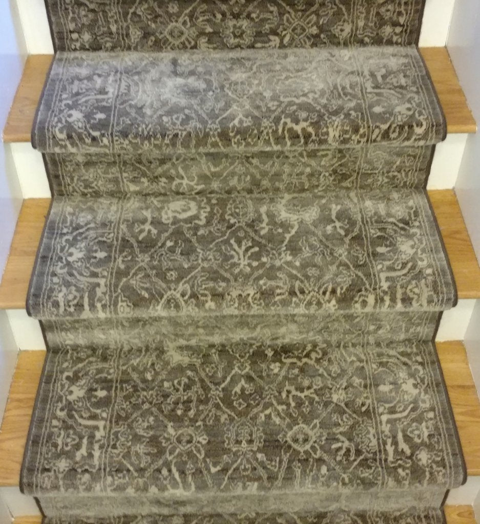 Couristan Stair Runner Everest Arabesque Stair Runners 6340-0001A - 26 inch Sold By the Foot