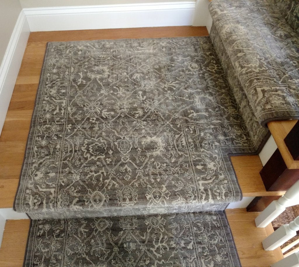 Couristan Stair Runner Everest Arabesque Stair Runners 6340-0001A - 26 inch Sold By the Foot