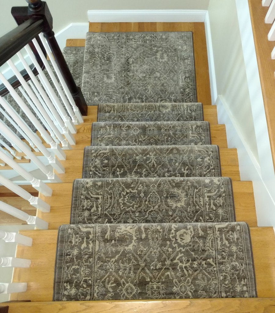 Couristan Stair Runner Everest Arabesque Stair Runners 6340-0001A - 26 inch Sold By the Foot