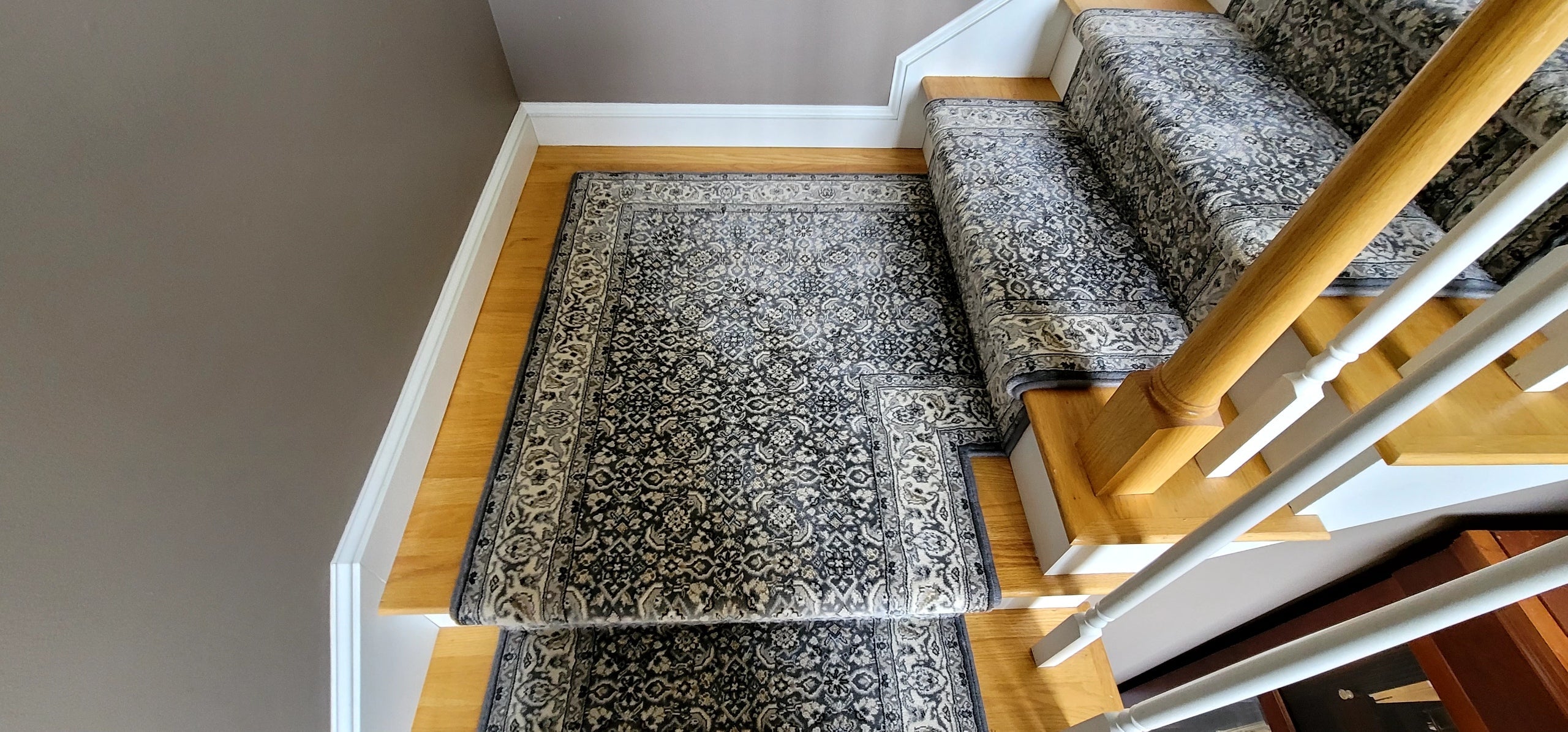 Rug Depot Home Ancient Garden 57011-5666 Dk Grey 31in Stair Runner Custom Install