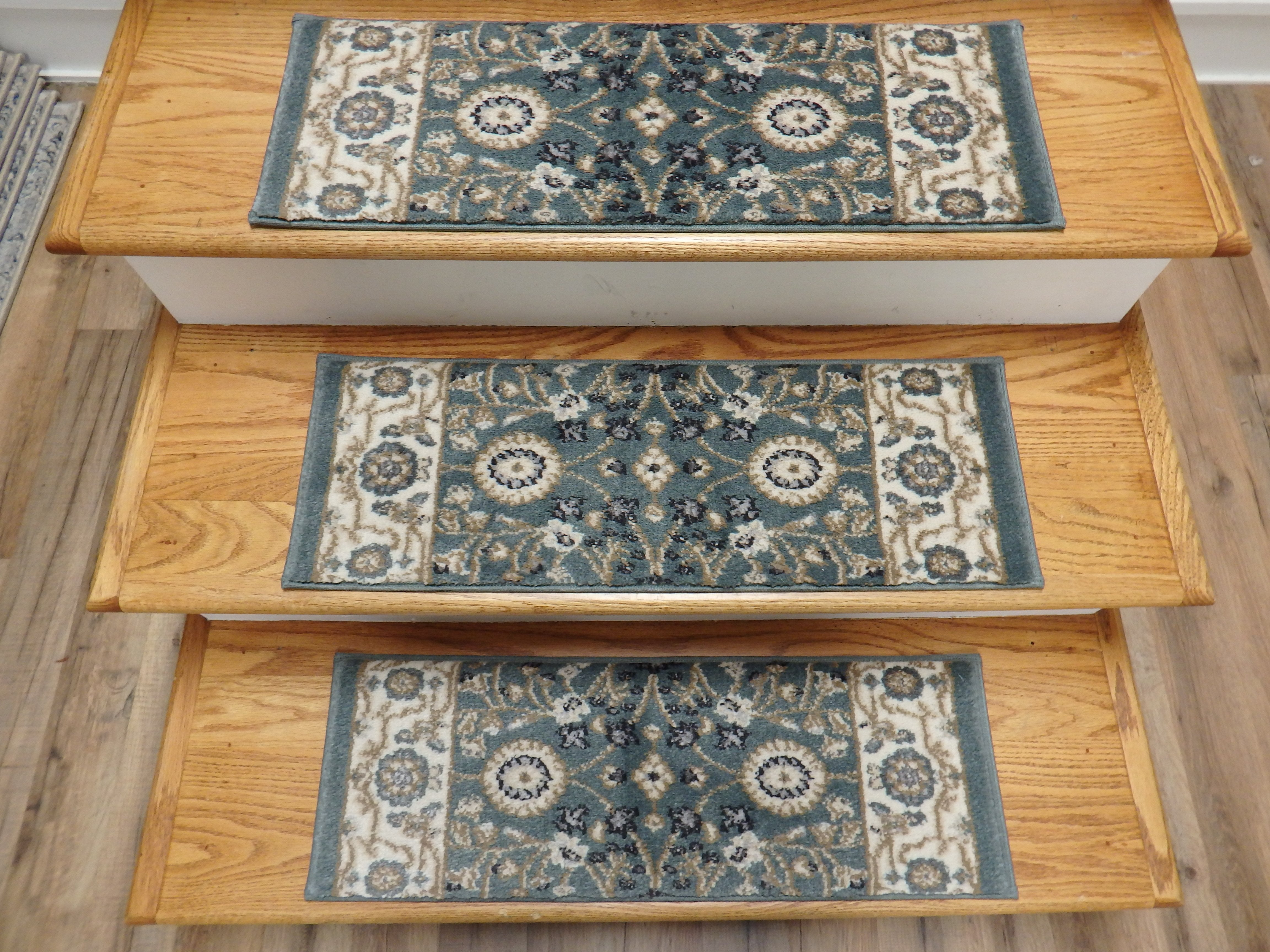 Yazd 2803-150 Teal Stair Runner and Matching Area Rugs in