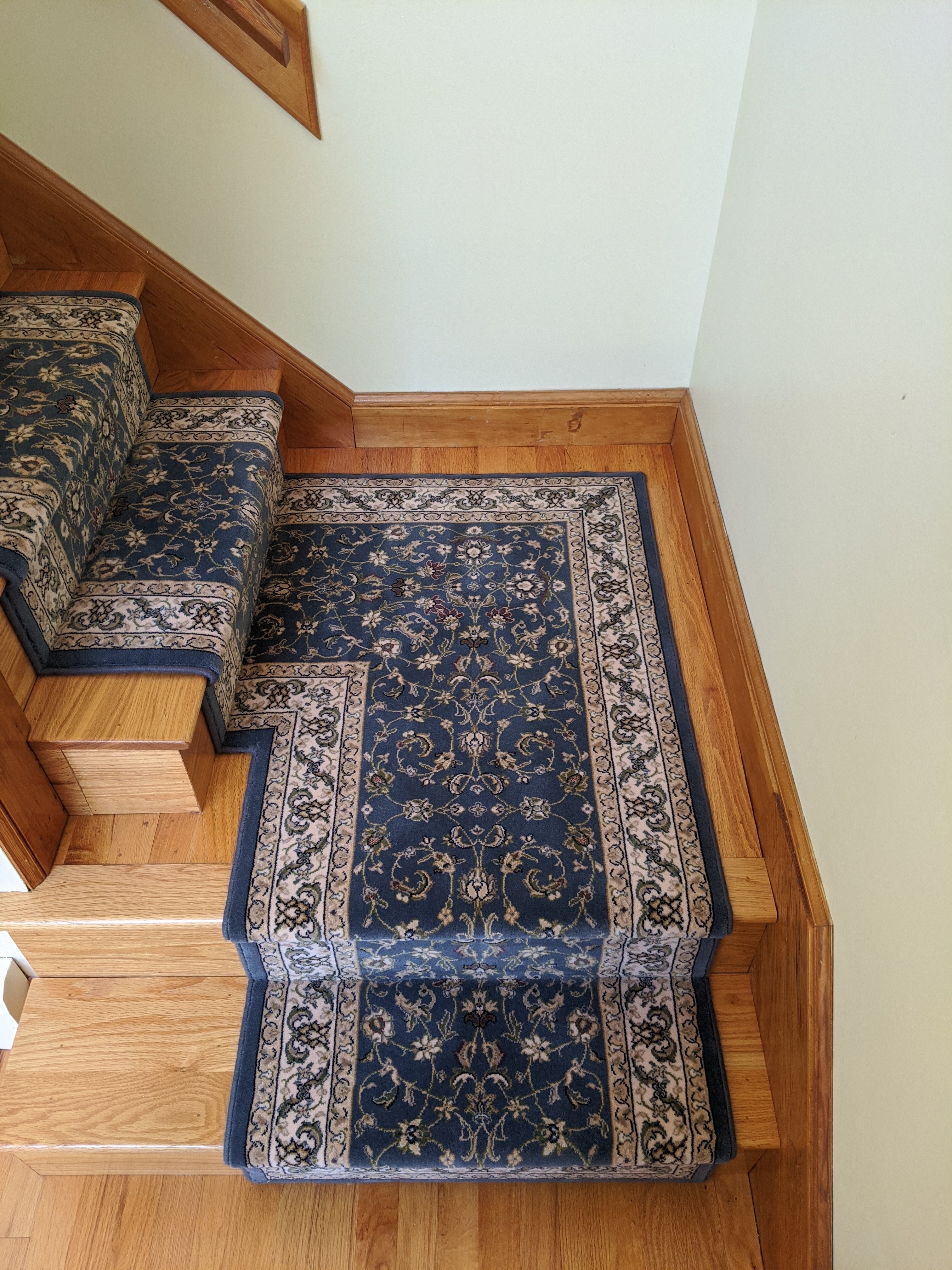 Dynamic Stair Runner Brilliant Blue Stair Runner 72284-920 - 26 and 33 Inch Sold By the Foot