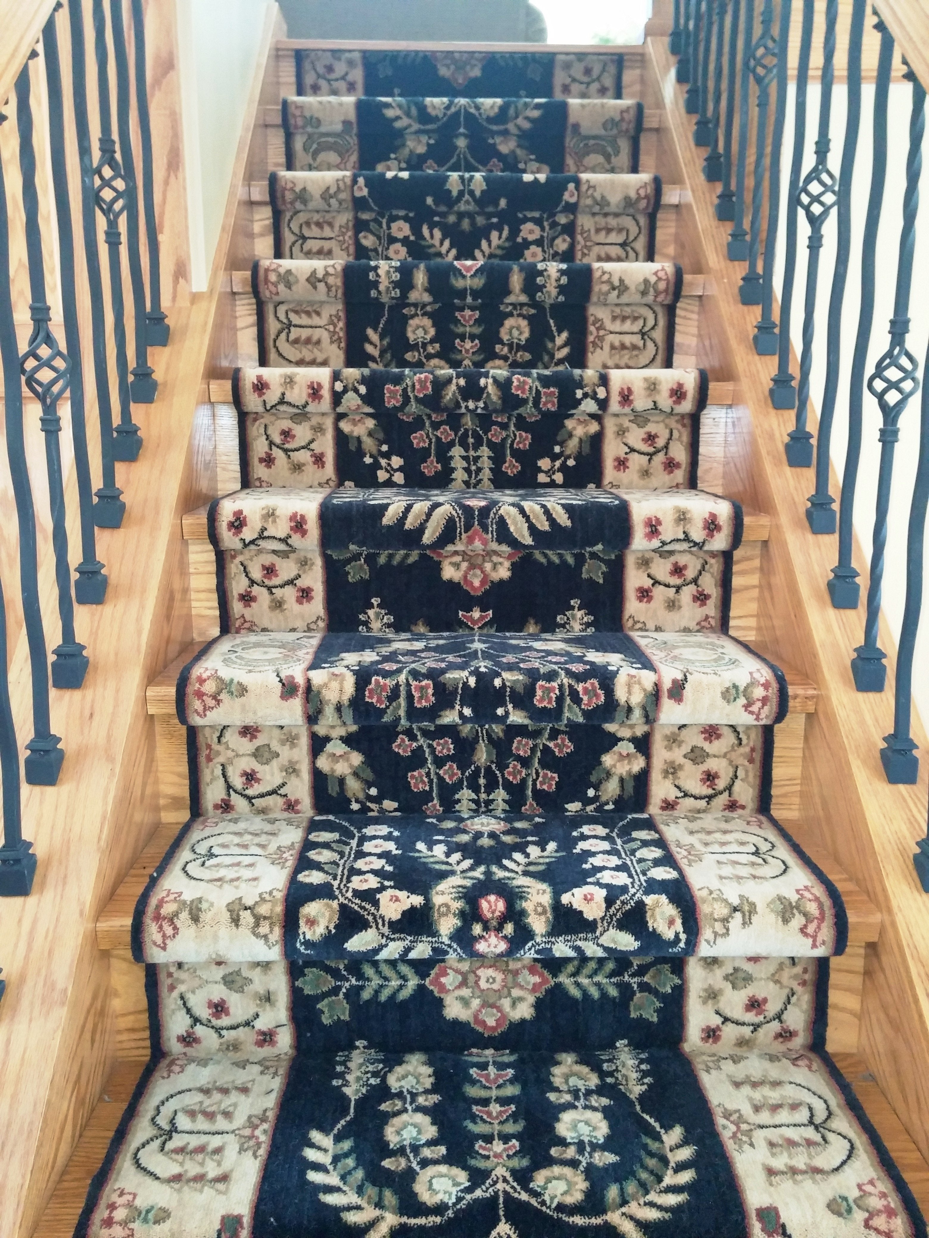 Nourison Stair Runner Grand Parterre Stair Runner PT02-MIDNIGHT 30In Sold By the Foot