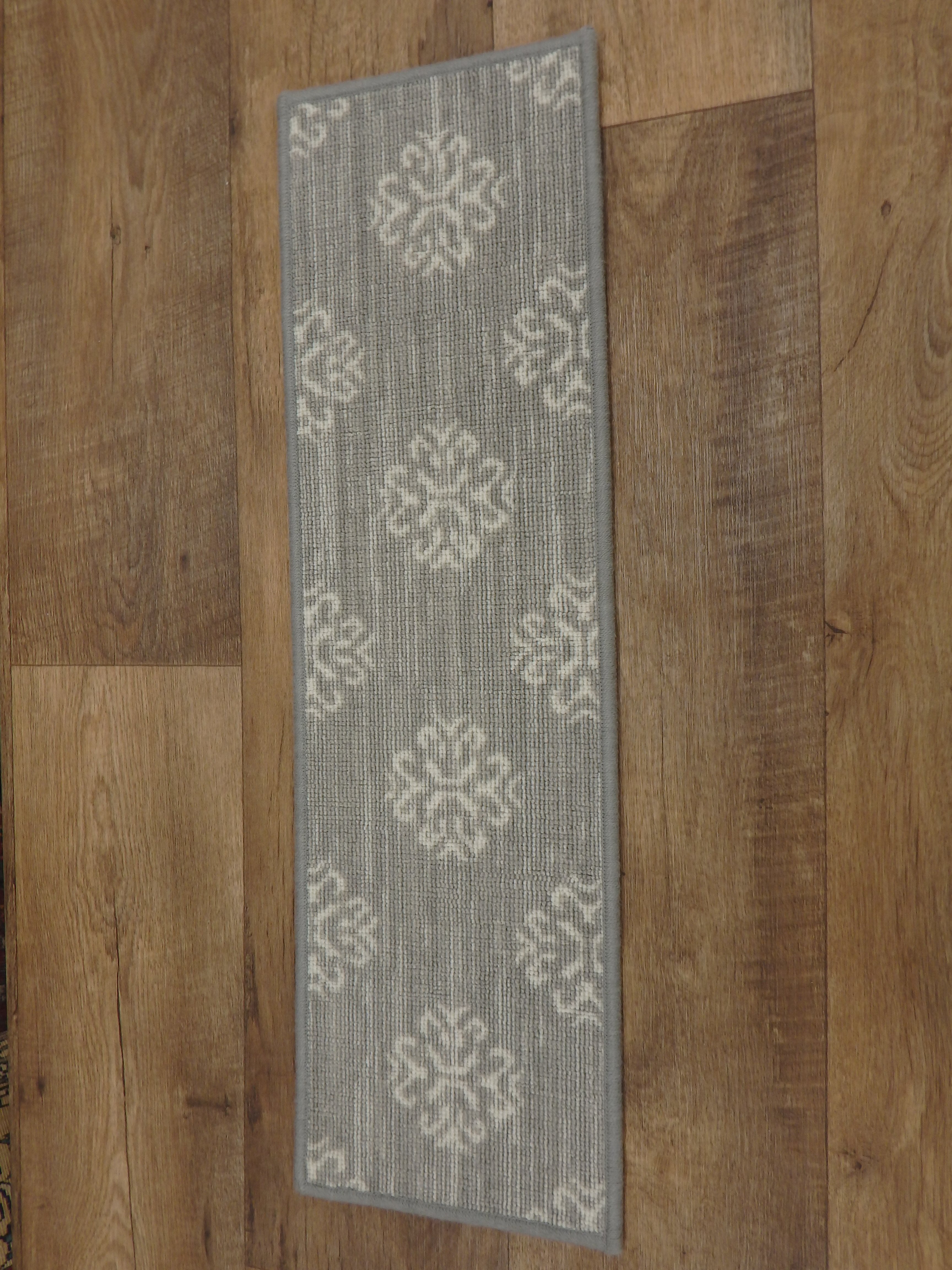 Stylepoint Mandarin H3008 Tempest Rugs and Stair Runners By